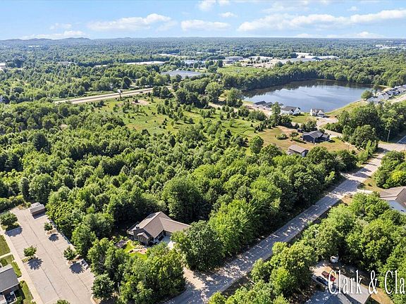 2nd image of 168th Ave