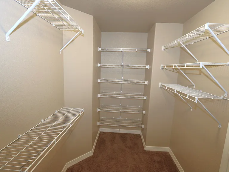 5651 Majestic Dr — Photo 8