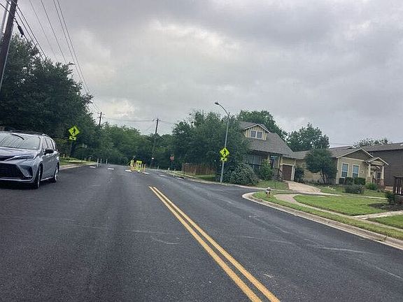4th image of 11417 Sprinkle Cutoff Rd
