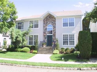 54 Whitehead Rd, Bridgewater, NJ 08807