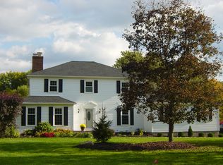 132 Sussex Rd, Hudson, OH 44236