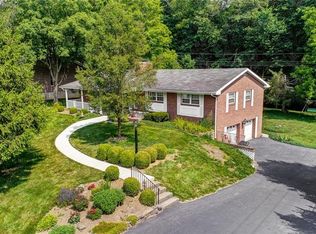 2606 Mardella Dr, Dayton, OH 45434