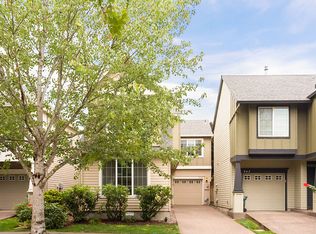 936 SE Portlandia Ave, Hillsboro, OR 97123