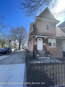 105 Bay 17th St, Brooklyn, NY, 11214