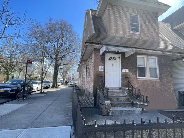 105 Bay 17th St, Brooklyn, NY 11214