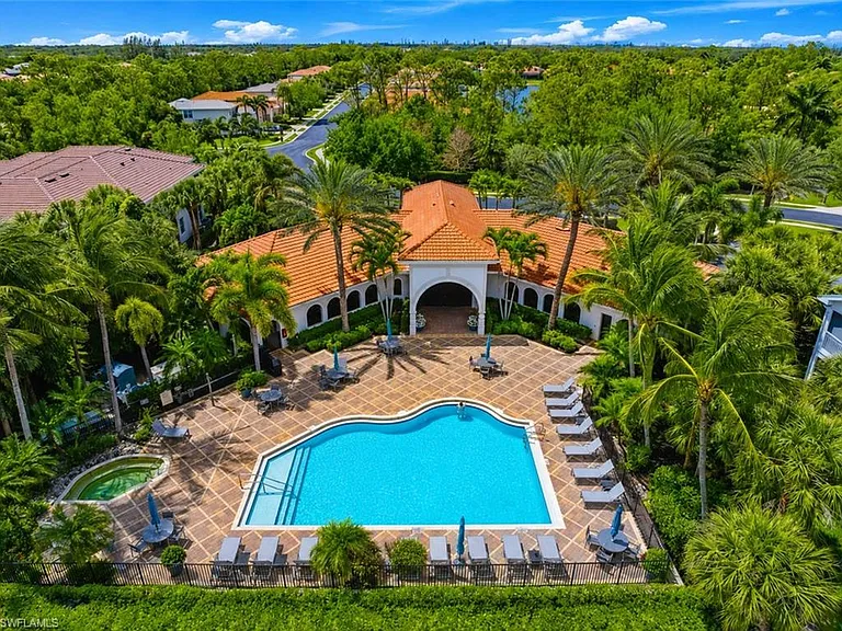12667 Biscayne Ct — Photo 37