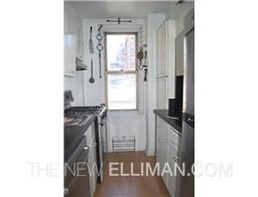 Rented by Douglas Elliman | media 15