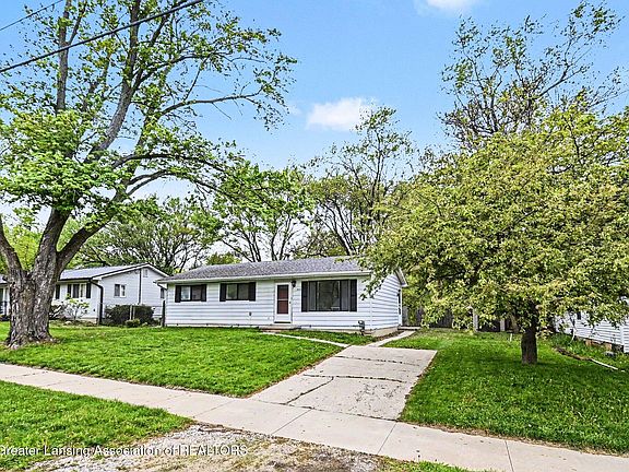 4th image of 1422 Pierce Rd