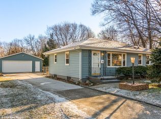 3921 Amherst St, Des Moines, IA 50313