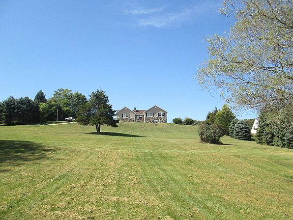 What a great sleigh riding hill.