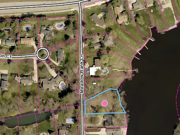 3rd image of 54422 Meadow Bank Ln