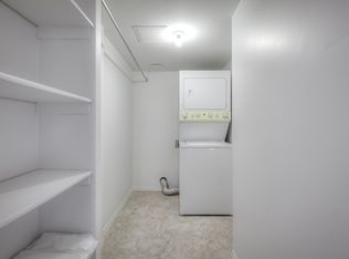 330 Alton Towers Cir #1103, Toronto, ON M1V5H3