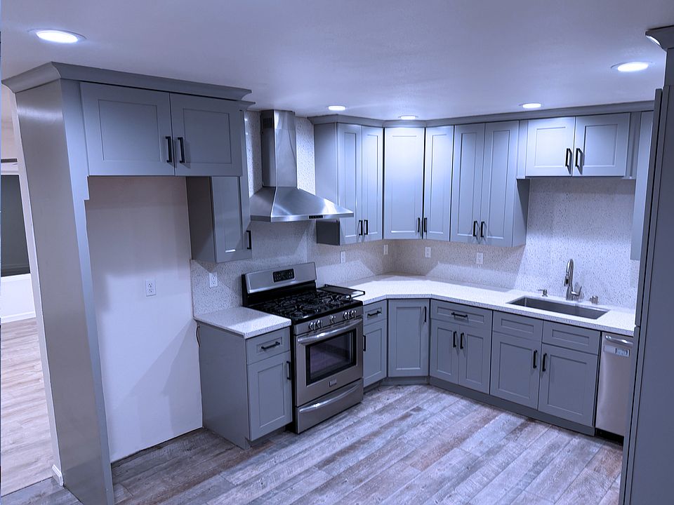 1st image of 4273 Panorama Dr