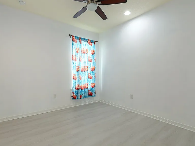 488 Rocky Grove Ln — Photo 19