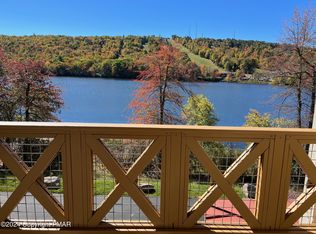 324 Hummingbird Way #202, Lake Harmony, PA 18624