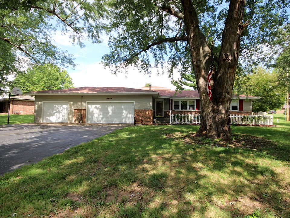 1st image of 113 W Crighton Dr