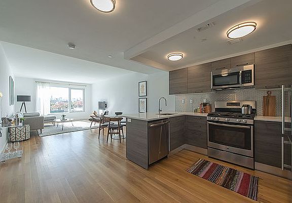 5th image of 6 W 126th St APT 5D