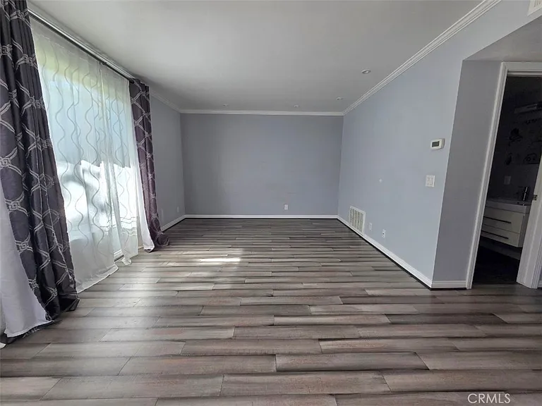 4128 Elizabeth Ct — Photo 5