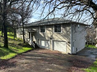 19215 Deer Hill Rd, Hidden Valley Lake, CA 95467