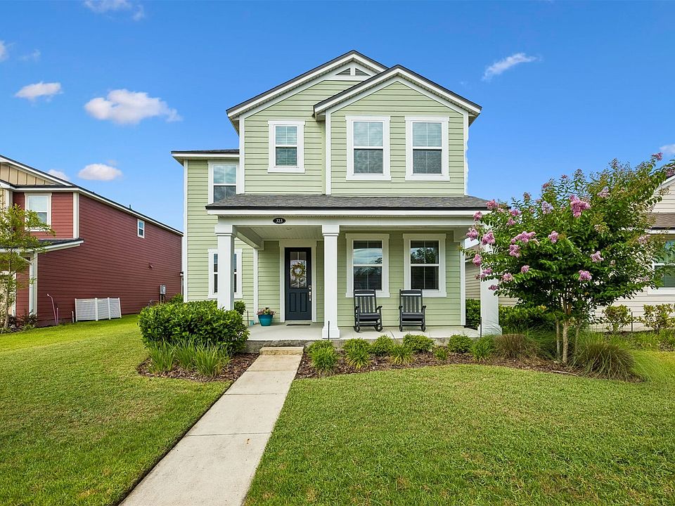 1st image of 323 Sweetgum St