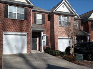 3835 Pleasant Oaks Dr, Lawrenceville, GA 30044