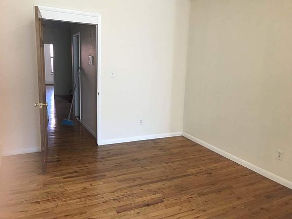 3rd image of 503 E 116th St APT 3B