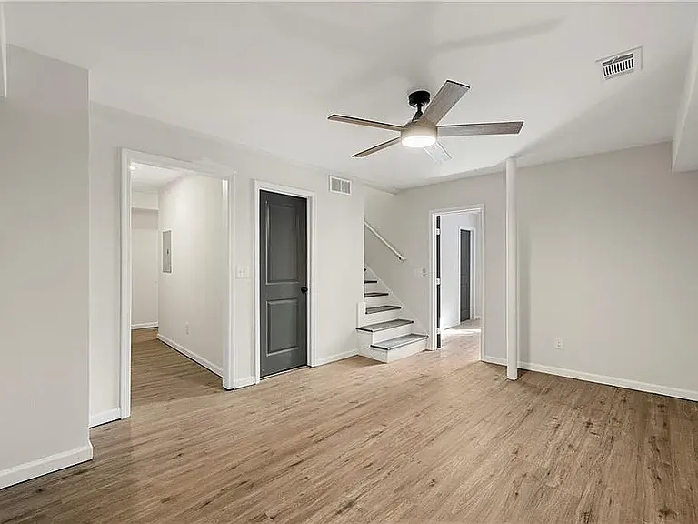 164 Chicamauga Ave SW — Photo 2