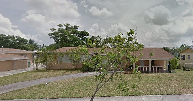 1st image of 1970 NW 190th Ter