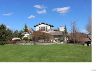 8 Shea Rd, Campbell Hall, NY 10916