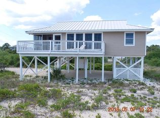 780 W Gulf Beach Dr, Eastpoint, FL 32328