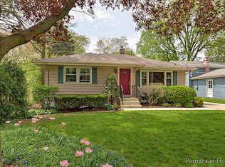 810 S Chase St, Wheaton, IL 60189