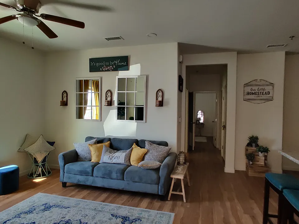 Sterling Heights Apartment