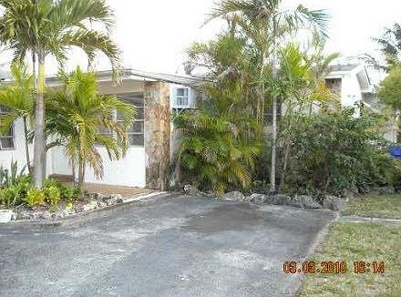 2nd image of 3512 S Longfellow Cir