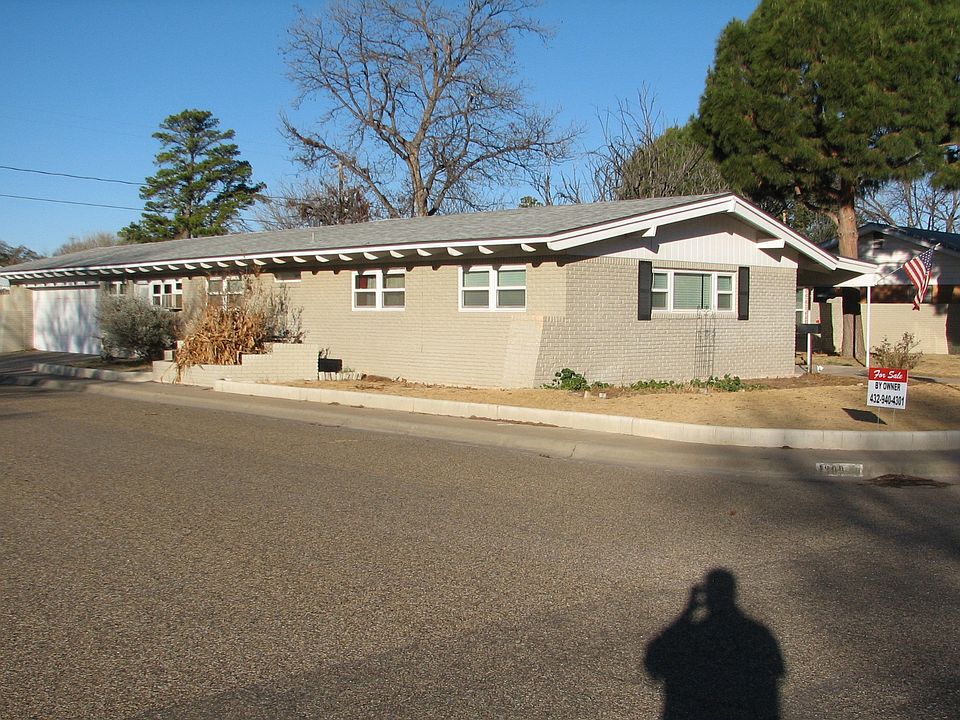 Corner lot with new roof