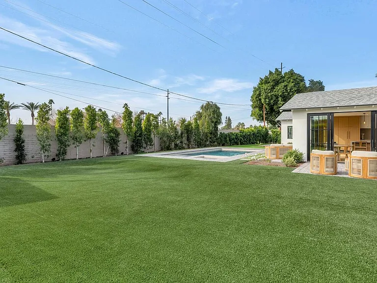6039 E Calle Camelia — Photo 30