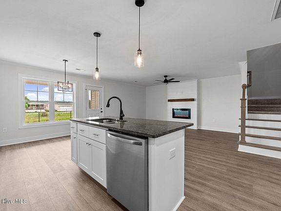 5th image of 620 Abigail Taylor Drive #A