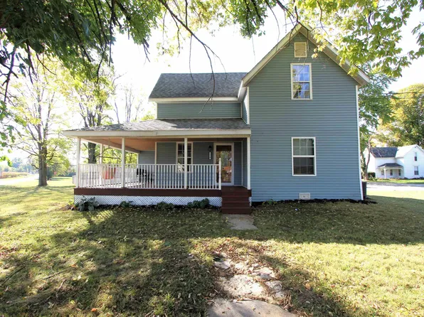 514 Jefferson Rd, Mulberry, IN 46058