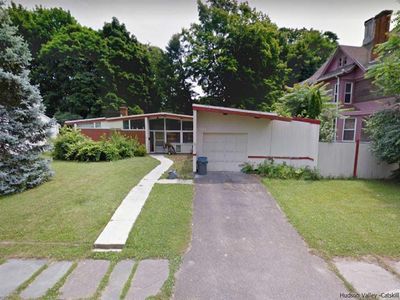 100 W Chestnut St, Kingston, NY, 12401