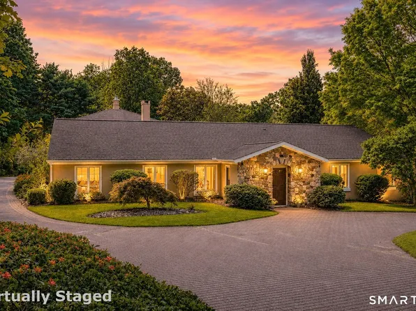 24 Scuppo Road, Woodbury, CT 06798