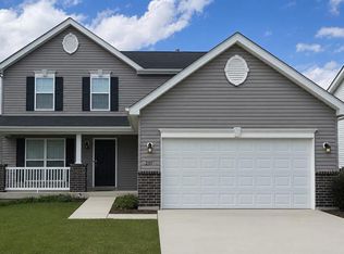 231 Burrograss Dr, Wentzville, MO 63385
