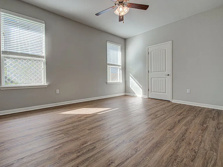 8816 Blaze Dr — Photo 17