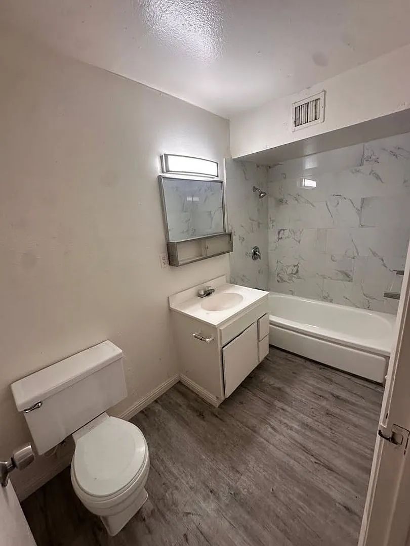 770 Mark Ave — Photo 4