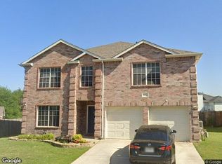 8412 Southern Prairie Dr, Fort Worth, TX 76123