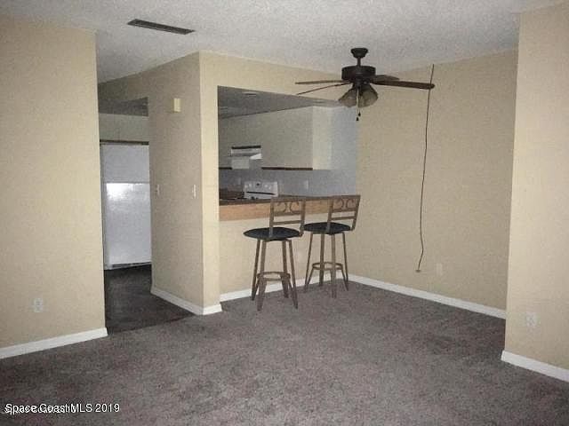 2nd image of 3087 Sir Hamilton Cir #7