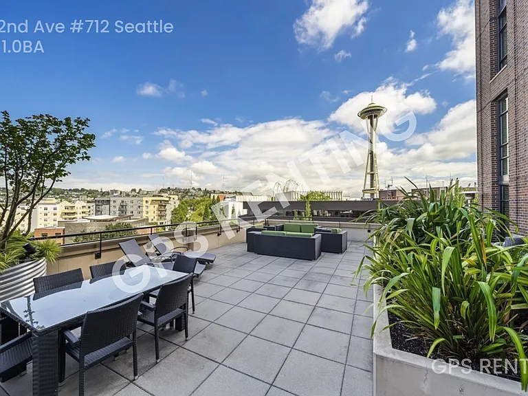 2911 2nd Ave #712 — Photo 22