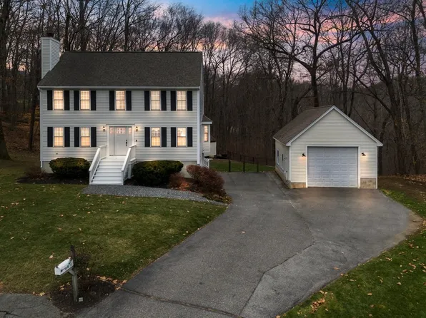 3 Edward Ct, Haverhill, MA 01830