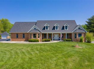 14 Towne Hall Estates Ln, Belleville, IL 62223