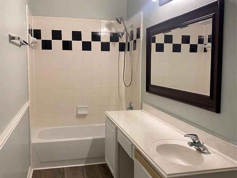 8312 Spinnaker Bay Ln — Photo 21