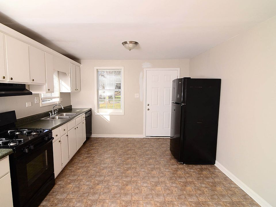 1135 Clark St, Clarkston, GA 30021 Zillow