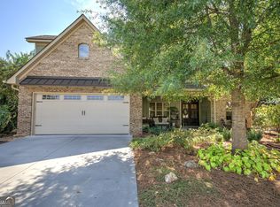 108 Quail Run Dr, Calhoun, GA 30701